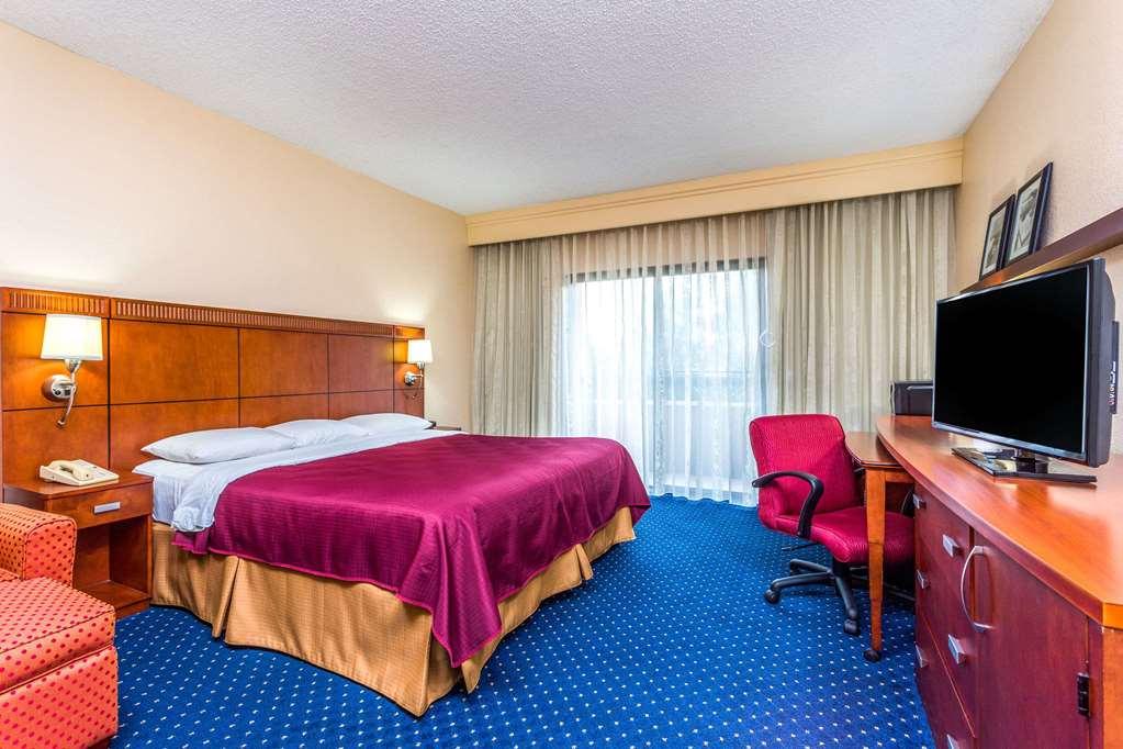 Comfort Inn Roswell-Dunwoody Экстерьер фото