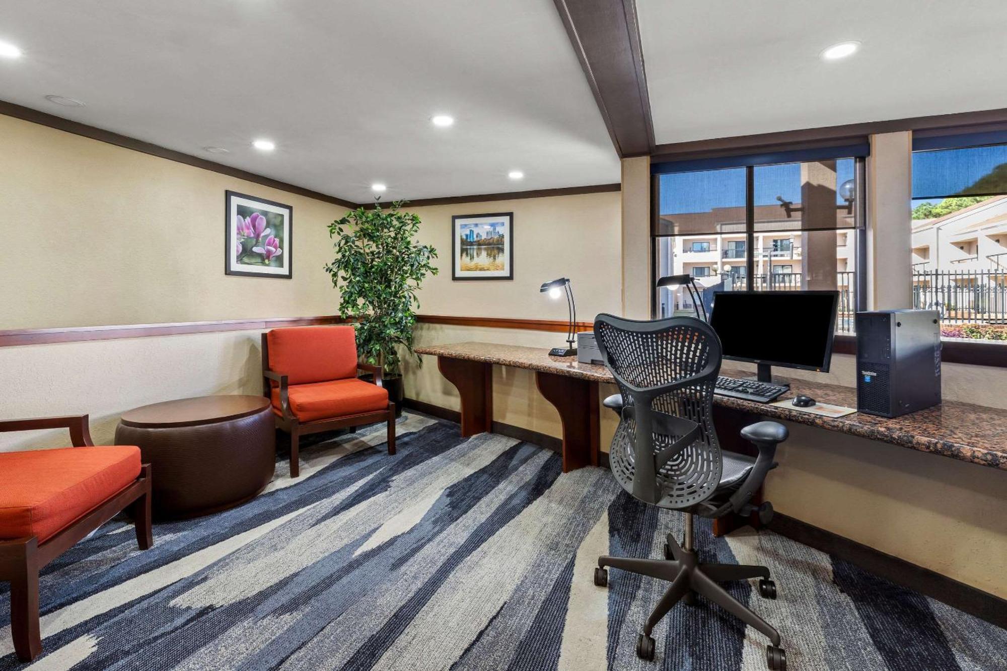 Comfort Inn Roswell-Dunwoody Экстерьер фото