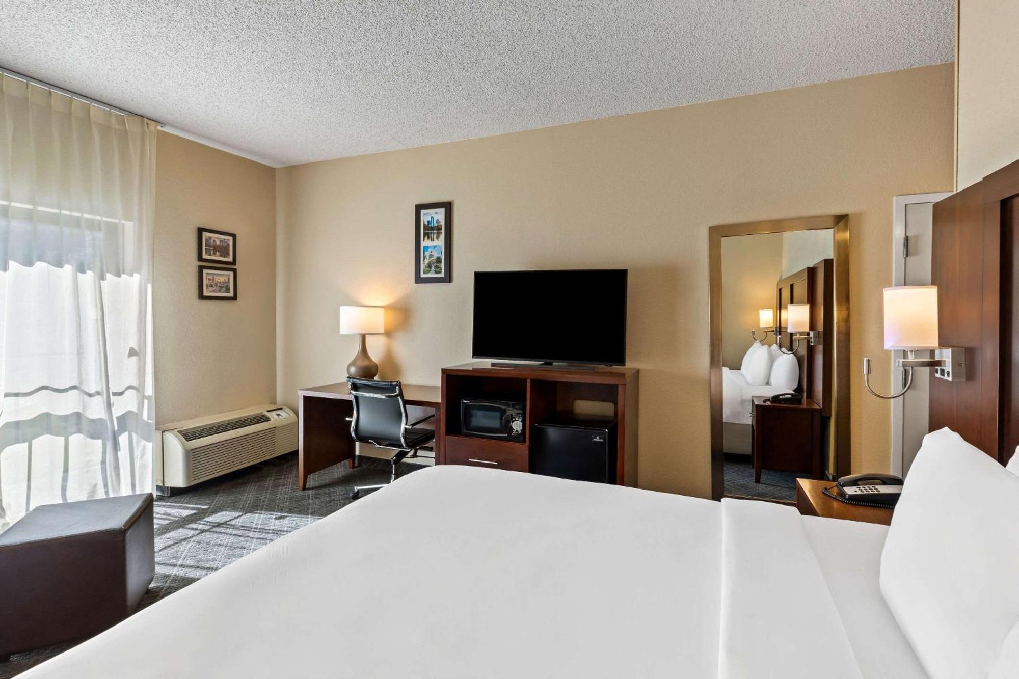 Comfort Inn Roswell-Dunwoody Экстерьер фото