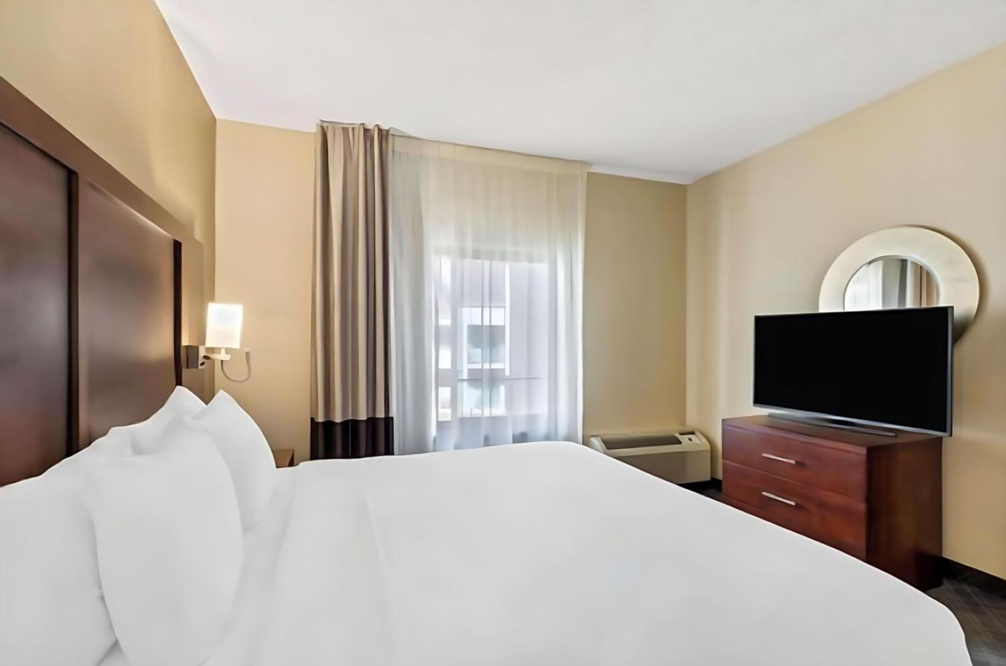Comfort Inn Roswell-Dunwoody Экстерьер фото